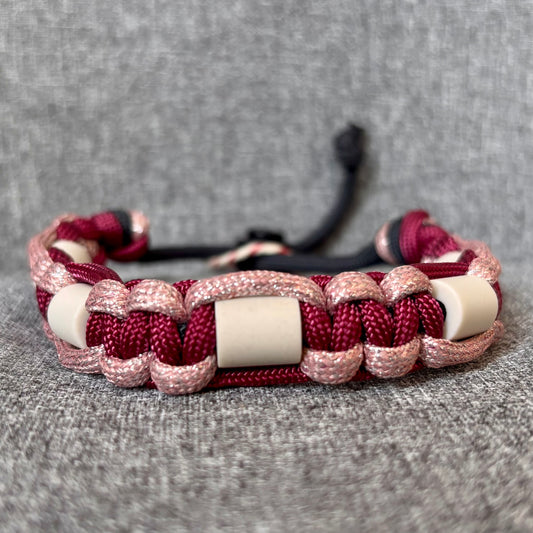 Anti vlooien en tekenband 20-30 cm bordeaux met roze glitter