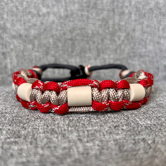 Anti vlooien en tekenband 20-30 cm zilver met rood