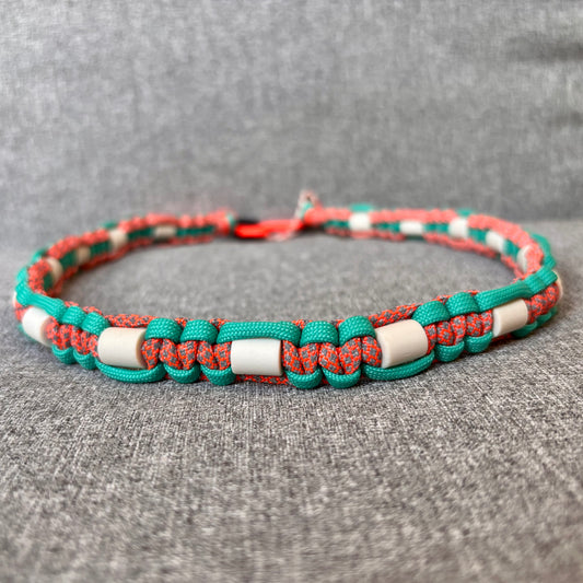 Anti vlooien en tekenband 60-70 cm aqua met oranje reflective