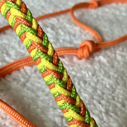 Touwhalster gevlochten neusstuk neon oranje, canary geel & appel groen